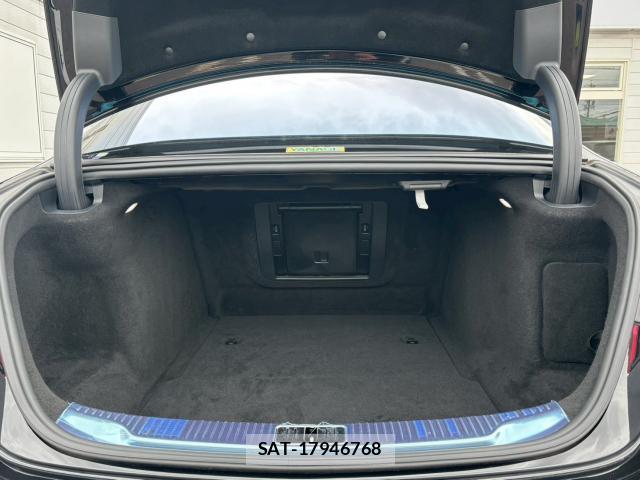 Mercedes Benz S-CLASS 2021-11 8007618-8