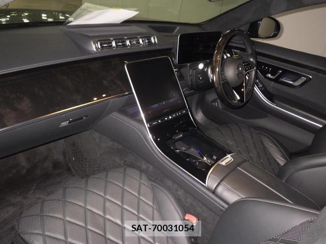 Mercedes Benz S-CLASS 2021-04 8010289-2