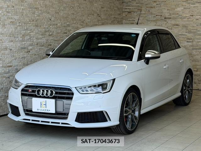 Audi S1 2015-07 8011481-1