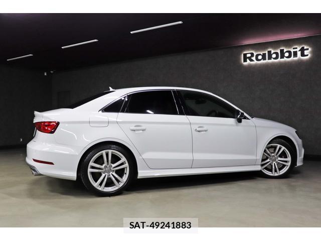 Audi S3 2015-09 8006460-1