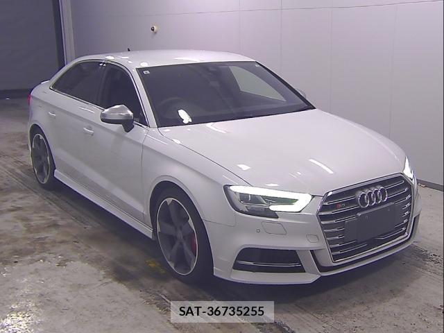 Audi S3 2019-08 8009157-0