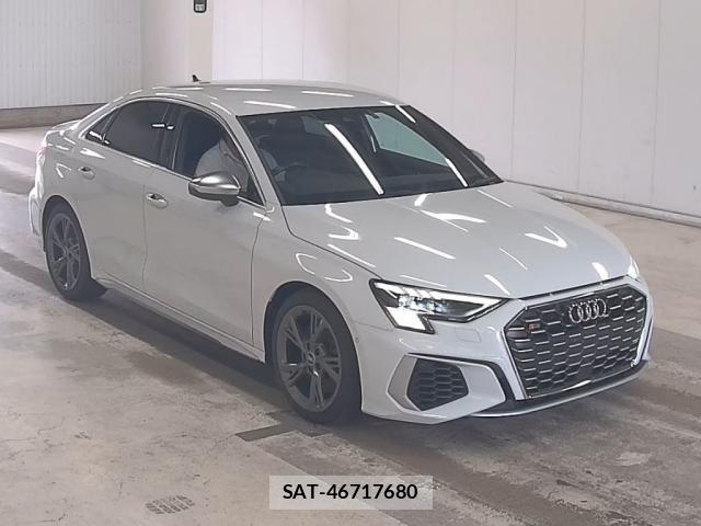 Audi S3 2022-06 8009282-0
