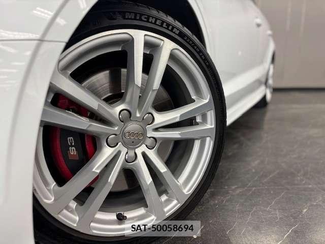 Audi S3 2017-06 8012630-8