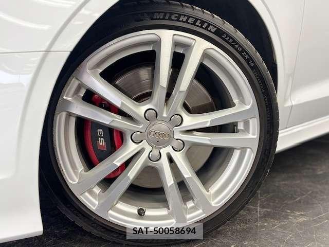 Audi S3 2017-06 8012630-9