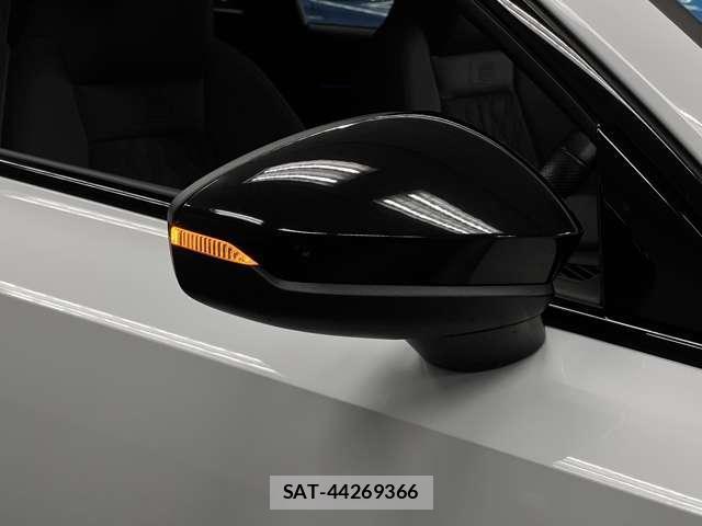 Audi S3 2021-05 8012625-14