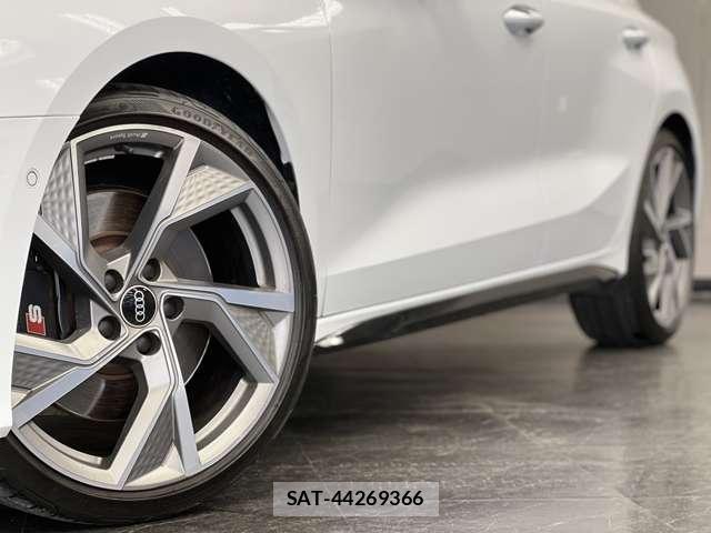 Audi S3 2021-05 8012625-9