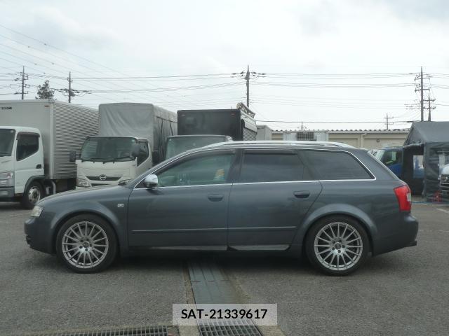 Audi S4 2004-03 8002971-10