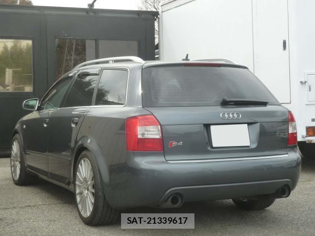 Audi S4 2004-03 8002971-14