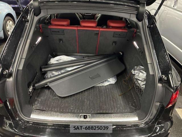 Audi S4 2023-05 8009235-9