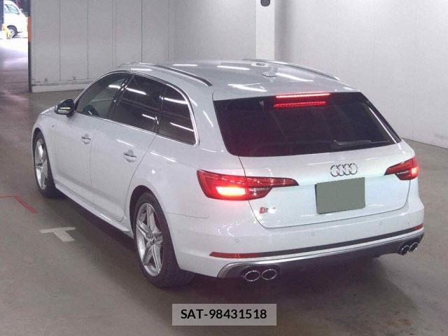 Audi S4 2017-05 8010293-1