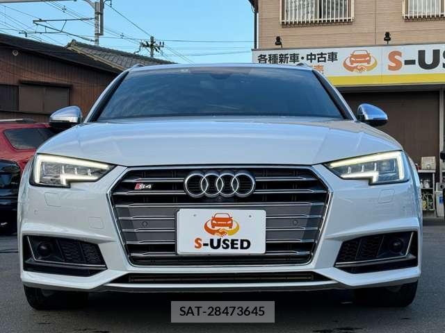 Audi S4 2017-06 8010378-1