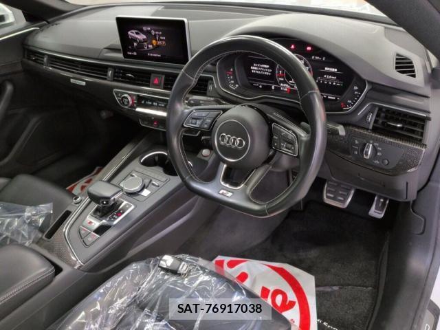 Audi S5 2018-06 8009248-2