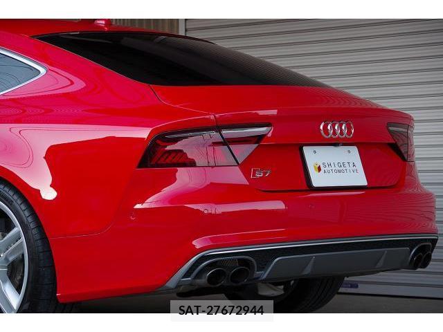 Audi S7 2017-08 8005723-4