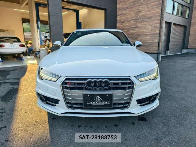 Audi S7 2015-08 8008477-1