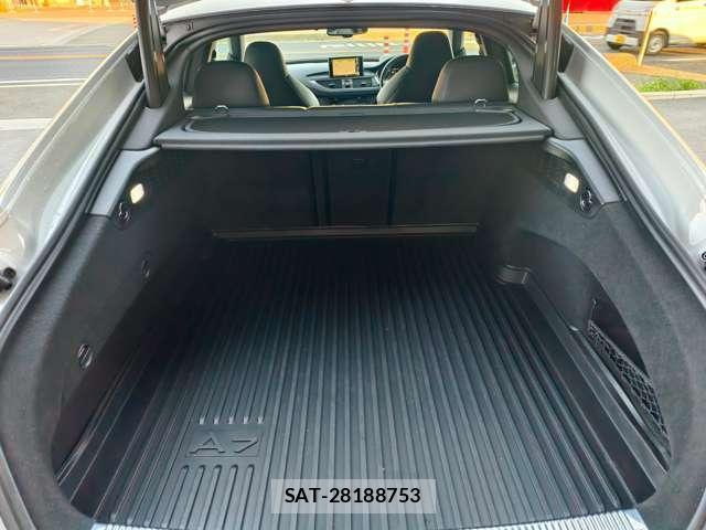 Audi S7 2015-08 8008477-13