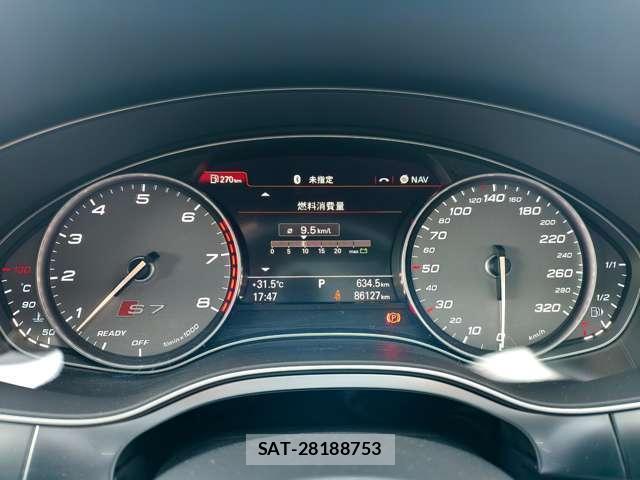 Audi S7 2015-08 8008477-17