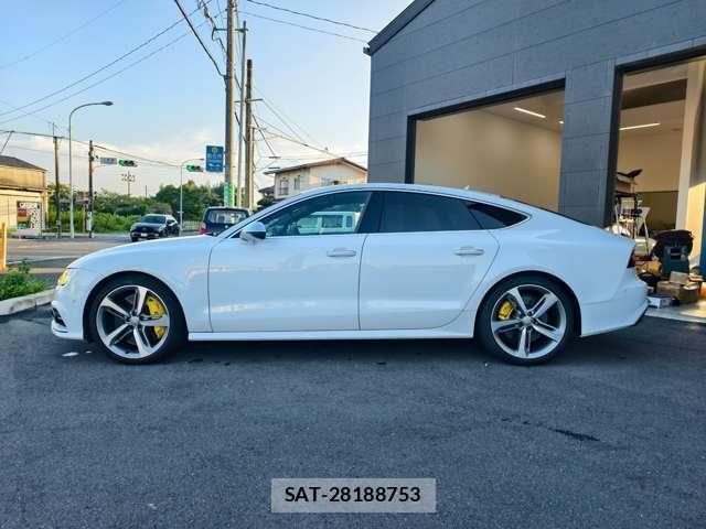 Audi S7 2015-08 8008477-4