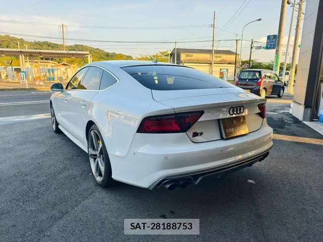 Audi S7 2015-08 8008477-5