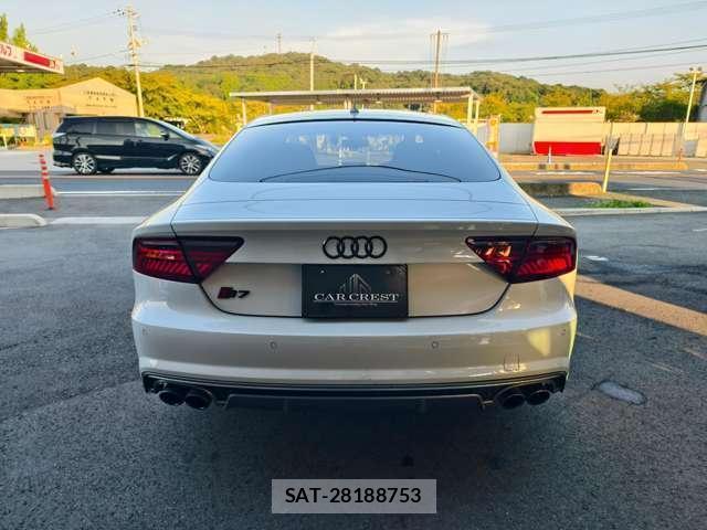 Audi S7 2015-08 8008477-6