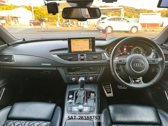 Audi S7 2015-08 8008477-8