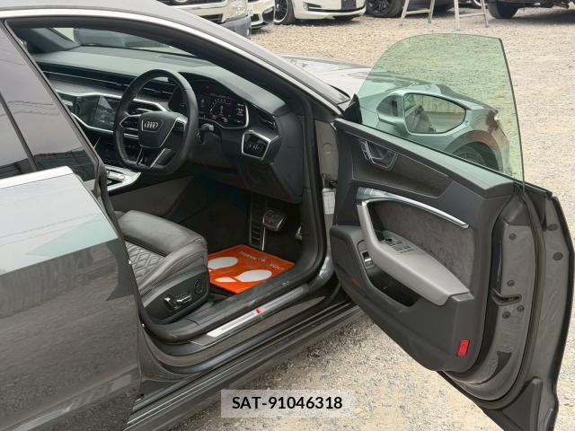 Audi S7 2020-10 8011502-4