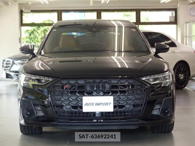 Audi S8 2023-07 8007386-2