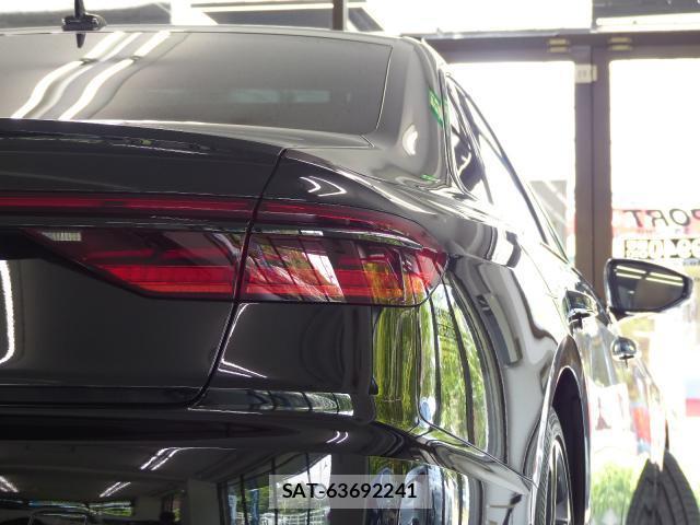Audi S8 2023-07 8007386-8