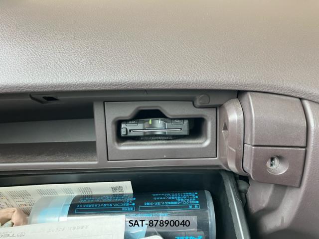 Toyota SAI 2010-08 8009431-18