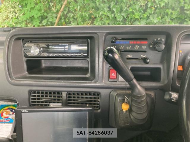 Subaru SAMBAR TRUCK 2009-03 8010746-9