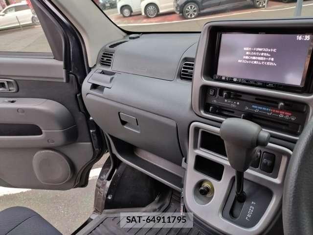 Subaru SAMBAR 2015-03 8006397-18