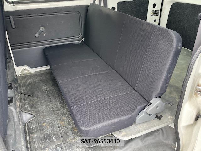 Subaru SAMBAR 2017-07 8009180-11