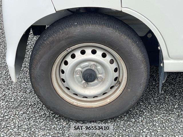 Subaru SAMBAR 2017-07 8009180-3