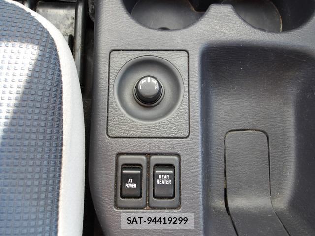 Subaru SAMBAR 2012-03 8007636-15