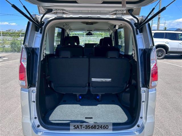 Nissan SERENA 2022-07 8003523-17