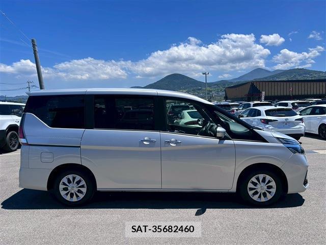 Nissan SERENA 2022-07 8003523-9