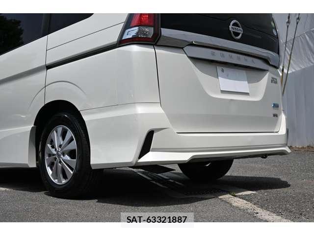 Nissan SERENA 2017-01 8004116-5