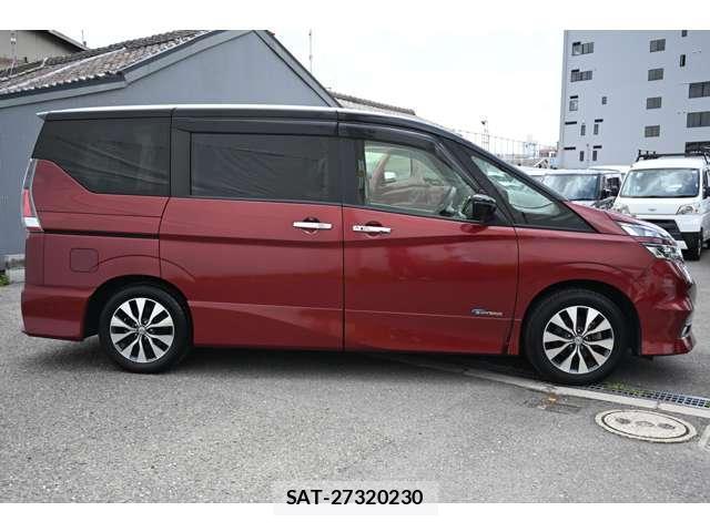 Nissan SERENA 2017-02 8004117-11