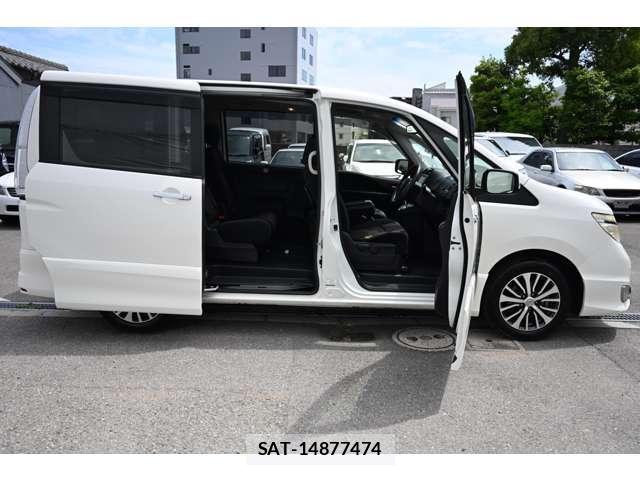 Nissan SERENA 2015-05 8004118-9