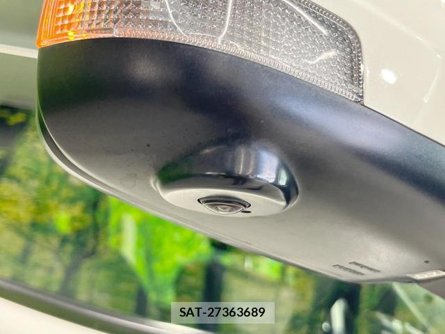 Nissan SERENA 2014-02 8005135-13