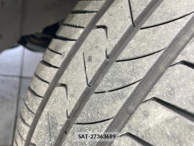 Nissan SERENA 2014-02 8005135-17