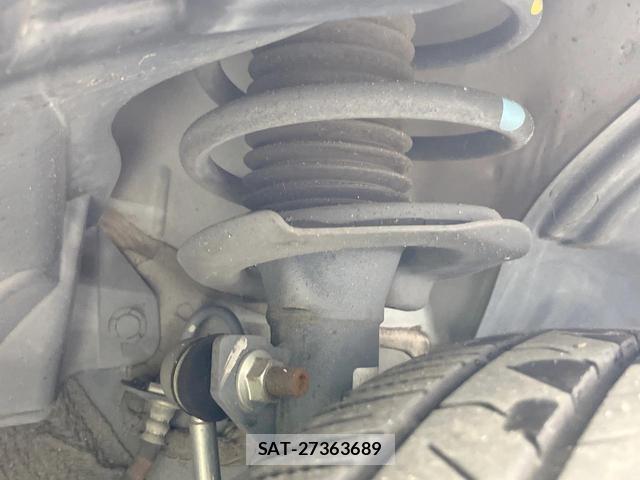 Nissan SERENA 2014-02 8005135-19