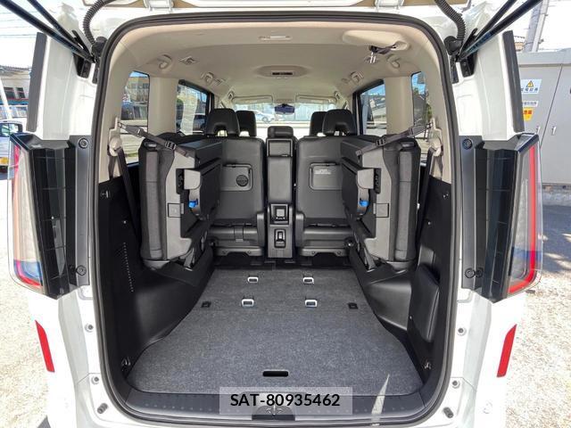 Nissan SERENA 2024-03 8005287-11