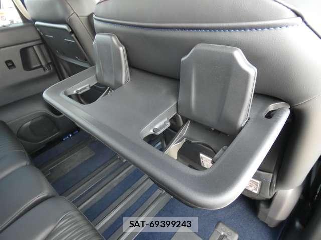 Nissan SERENA 2023-07 8005498-17