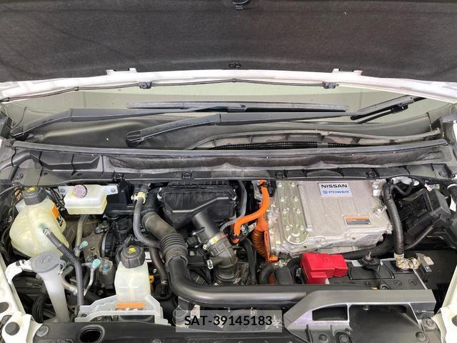 Nissan SERENA 2019-04 8008716-17