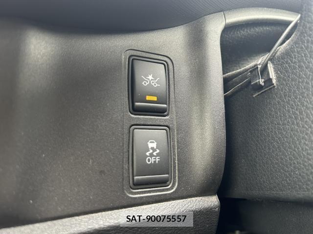 Nissan SERENA 2018-04 8008949-13