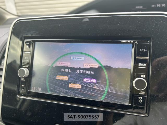 Nissan SERENA 2018-04 8008949-9