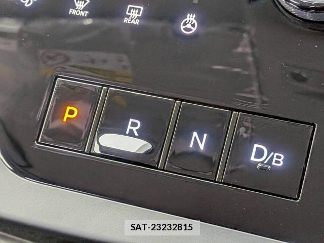 Nissan SERENA 2025-08 8009919-18