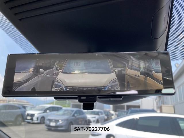 Nissan SERENA 2026-05 8009920-6