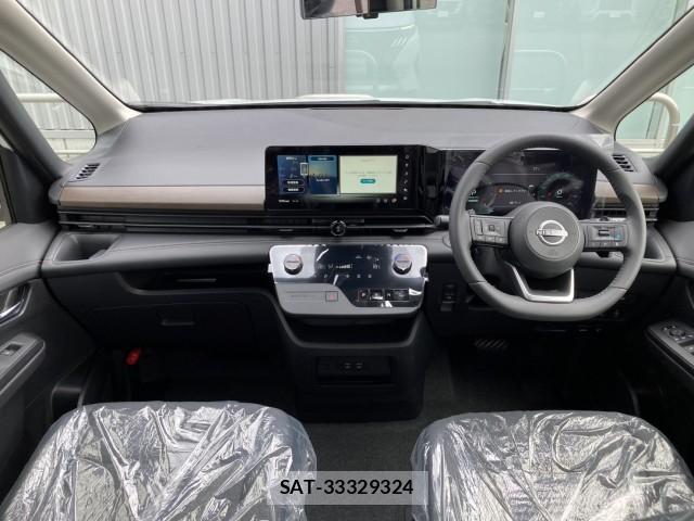 Nissan SERENA 2026-05 8009922-2
