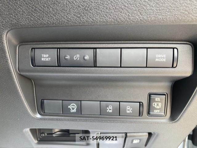Nissan SERENA 2026-05 8009923-7